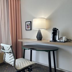 Holiday Inn Rocky Mount - I-95 at US 64 - I love this table on wheels. I moved it toward the windows, so I can enjoy the view of the trees while I worked on my laptop. Lol.