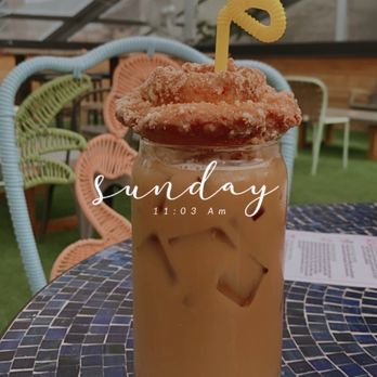 Paradise Park - Hangover iced coffee with a giant donut topper - Pizza Near Me - Chicago, Illinois