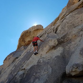 Cliffhanger Guides - Climbing Near Me - Joshua Tree, California Cliffhanger Guides - Climbing Near Me - Joshua Tree, California