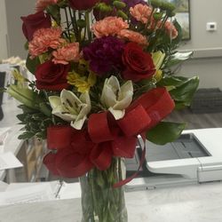 Blessa's Florist & Gift Shop - Birthday arrangement!
