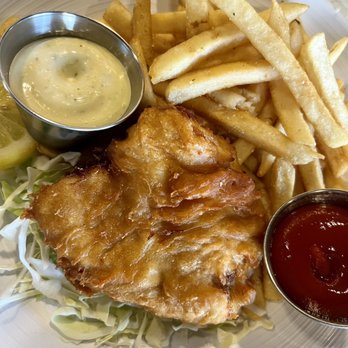 Nico's Pier 38 - Seafood Near Me - Honolulu, Hawaii