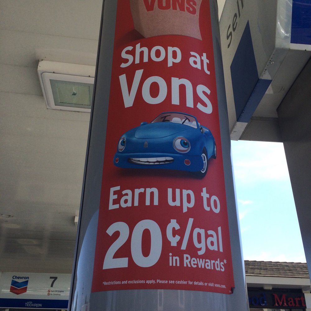 a sign for a car wash a sign for a car wash