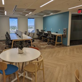 Pacific Workplaces - Shared Office Spaces Near Me - Phoenix, Arizona