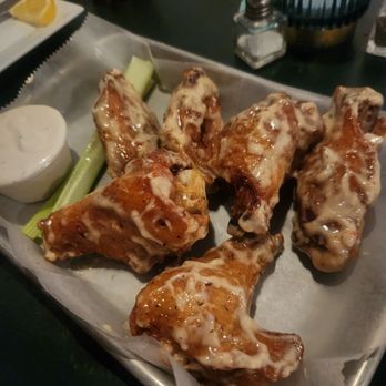 Grainsley's Kitchen + Drinks - Cocktail Bars Near Me - Warwick, Rhode Island