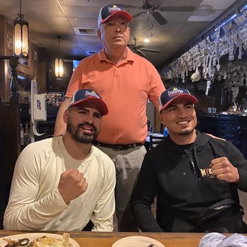 Don Pepe Taqueria - World boxing champions Jose Ramirez and Mikey Garcia at Don Pepe restaurant! - Mexican Near Me - Firebaugh, California Don Pepe Taqueria - World boxing champions Jose Ramirez and Mikey Garcia at Don Pepe restaurant! - Mexican Near Me - Firebaugh, California