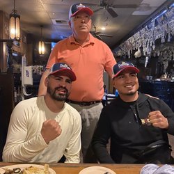 Don Pepe Taqueria - World boxing champions Jose Ramirez and Mikey Garcia at Don Pepe restaurant!