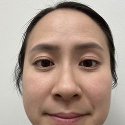 Bare Beauty by Jenna - Eyebrow wax, trim