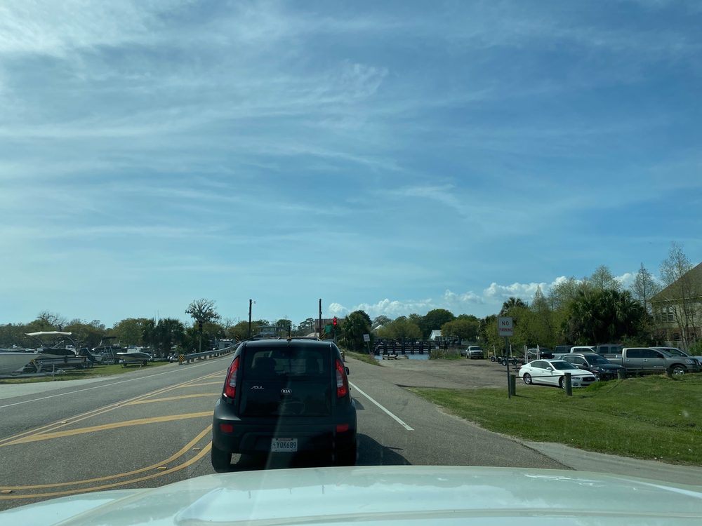 MADISONVILLE BRIDGE Updated June 2024 99 Highway 22 W, Madisonville