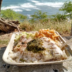 South Shore Grill - Grilled Ono plate with macnut pesto... Ono!