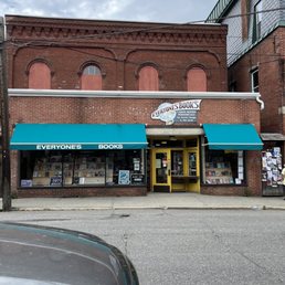 Exterior photo of Everyone's Books - Brattleboro, Vermont Exterior photo of Everyone's Books - Brattleboro, Vermont