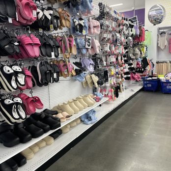 Five Below - Discount Store Near Me - San Jose, California