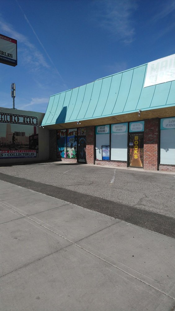 Tiki Lee's Tiki Shop