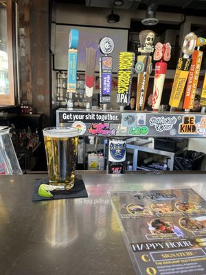 Gaslamp Tavern by null