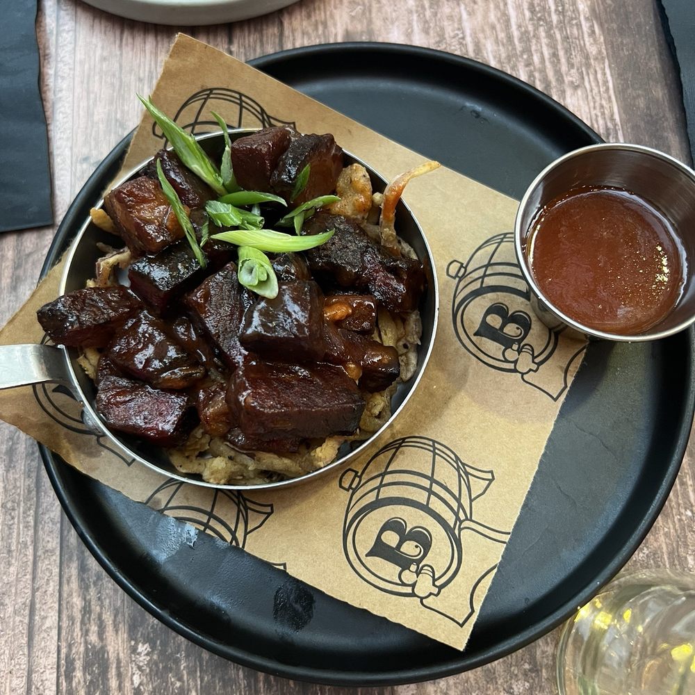 Batch Local Kitchen - Burnt Ends - Cocktail Bars Near Me - West Palm Beach, Florida Batch Local Kitchen - Burnt Ends - Cocktail Bars Near Me - West Palm Beach, Florida