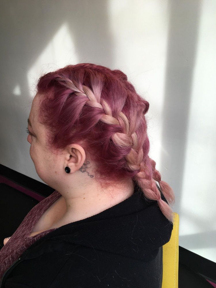 Hair by Lauren Logo