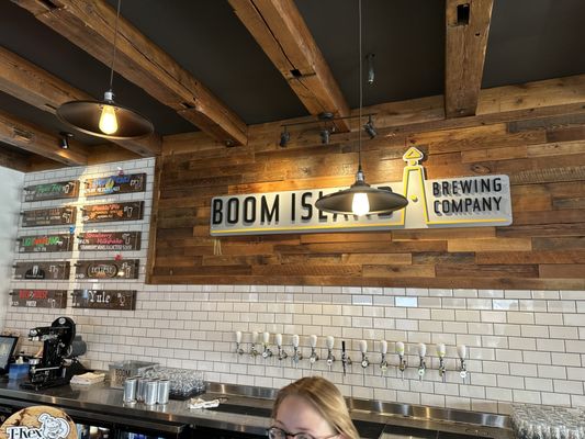 Boom Island Brewing Company by null