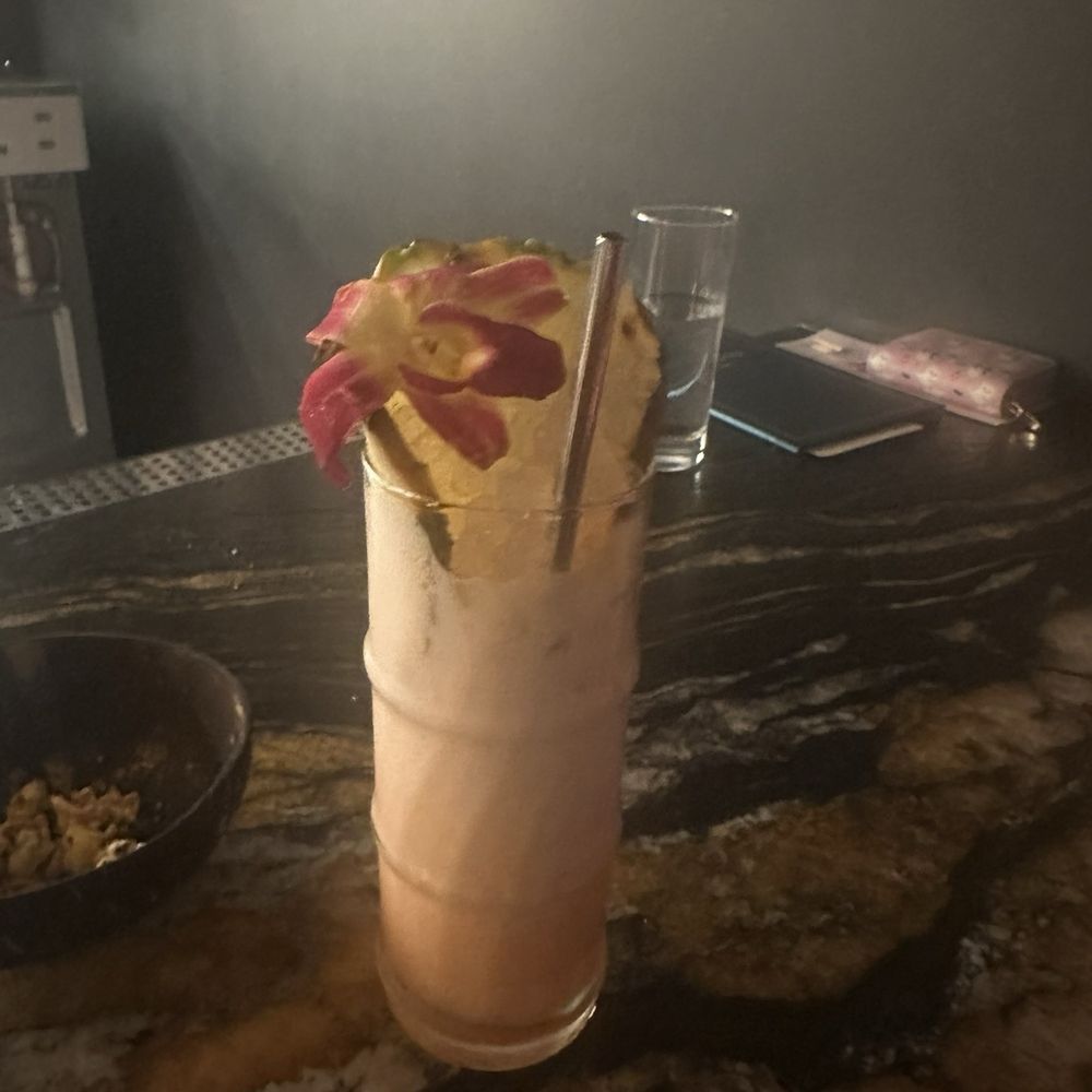 Callisto - Bird brain - Tiki Bars Near Me - Bentonville, Arkansas
