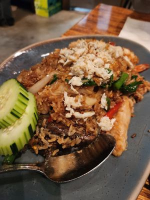 Sukho Thai Extraordinaire by null