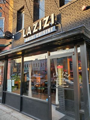 Lazizi Halal Cuisine by null