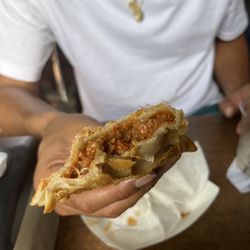 La Alcapurria Quemá - Chorizo empanada