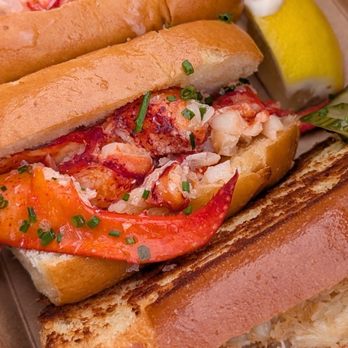 MARKET Seafood Eatery - Market roll trio - Seafood Near Me - Edmonds, Washington