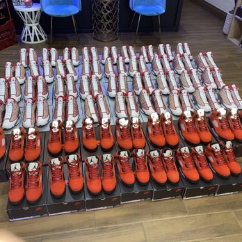 Shoeboxx Houston - Early access to releases - Shoe Stores Near Me - Houston, Texas Shoeboxx Houston - Early access to releases - Shoe Stores Near Me - Houston, Texas