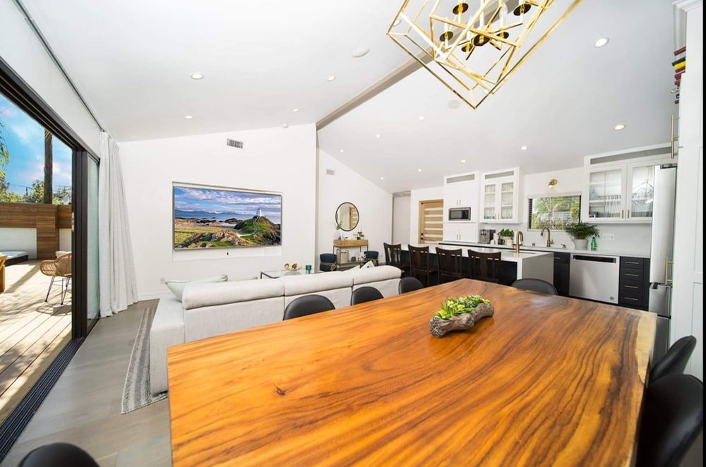 Slide of Renovate Works