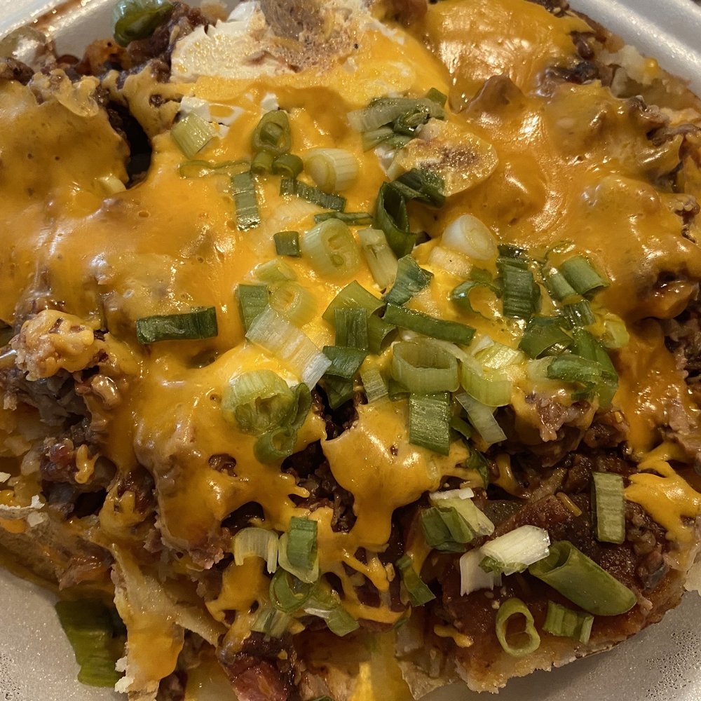 Thomas Bar B-Q - a plate of nachos - Barbeque Near Me - Houston, Texas Thomas Bar B-Q - a plate of nachos - Barbeque Near Me - Houston, Texas