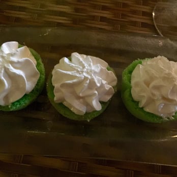 Pisces Rising - Mini keylime pie - Seafood Near Me - Mount Dora, Florida Pisces Rising - Mini keylime pie - Seafood Near Me - Mount Dora, Florida