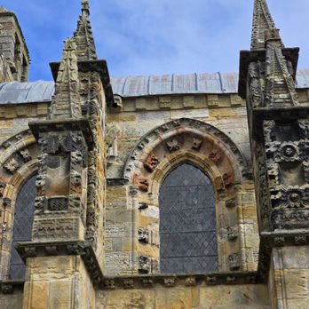 Rosslyn Chapel - Landmarks & Historical Buildings Near Me Rosslyn Chapel - Landmarks & Historical Buildings Near Me
