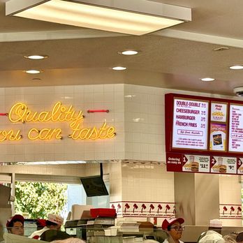 In-N-Out Burger - Burgers Near Me - Bakersfield, California In-N-Out Burger - Burgers Near Me - Bakersfield, California