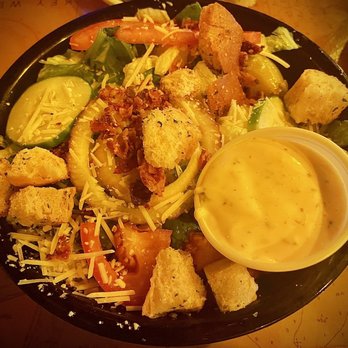 Flanigan's - Garde Salad Salad - Seafood Near Me - Stuart, Florida