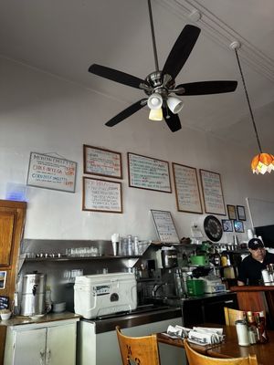 Lundy's Home Cooking by null