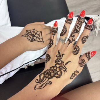 Lux Brows - Henna tattoo - Threading Services Near Me - Spring, Texas Lux Brows - Henna tattoo - Threading Services Near Me - Spring, Texas