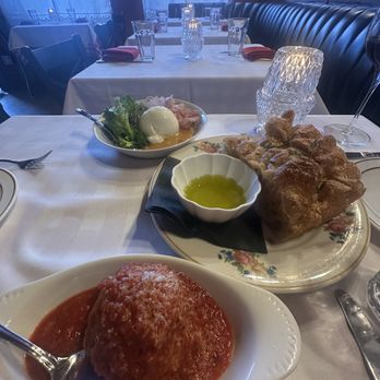 Florence Supper Club - Meatball Focaccia Burrata - Italian Near Me - Denver, Colorado Florence Supper Club - Meatball Focaccia Burrata - Italian Near Me - Denver, Colorado