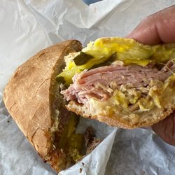 Campbell Cove 1-Stop - The Cuban