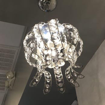 Isle Pedispa - The chandelier over my own little pedicure booth. - Nail Salons Near Me - Houston, Texas