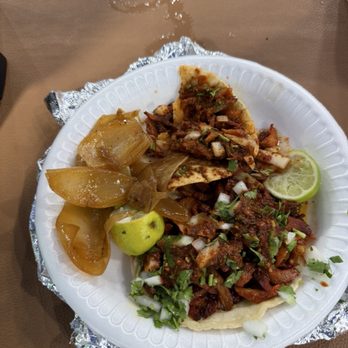 Tacos Los Carnales - Tacos al pastor - Mexican Near Me