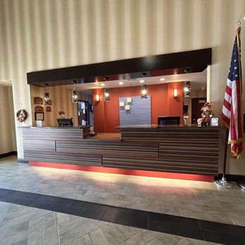 Express Inn Leesville Ft Johnson - Lobby - Hotels Near Me - Leesville, Louisiana Express Inn Leesville Ft Johnson - Lobby - Hotels Near Me - Leesville, Louisiana