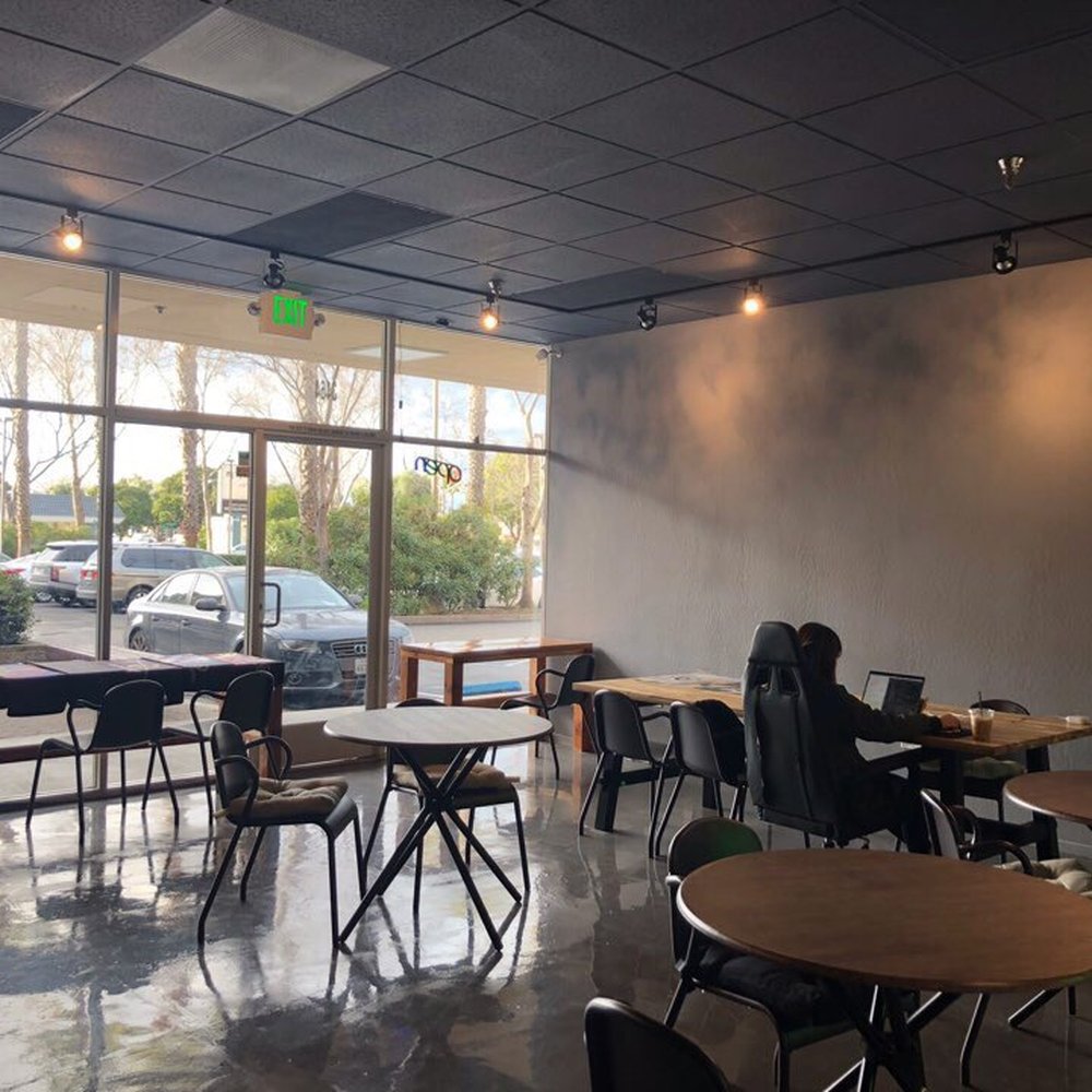 Cyber Racoon - Cafe area. So many outlet here! - LAN Centers Near Me - Santa Clara, California Cyber Racoon - Cafe area. So many outlet here! - LAN Centers Near Me - Santa Clara, California