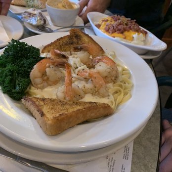 Adams Lake Pub - Loaded Potatoes & Shrimp Linguine - American Near Me - Wolcottville, Indiana