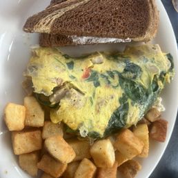 Healthy start Omelet with chicken sausage