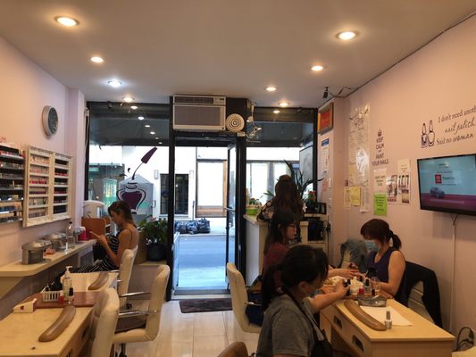 Pretty Polished by null