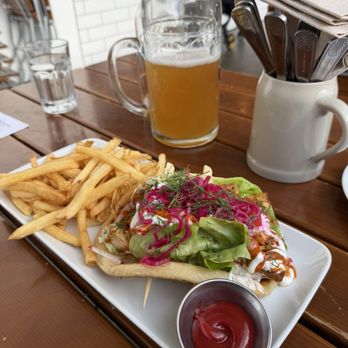 Radhaus - Chicken Döner Kebab - German Near Me - San Francisco, California Radhaus - Chicken Döner Kebab - German Near Me - San Francisco, California