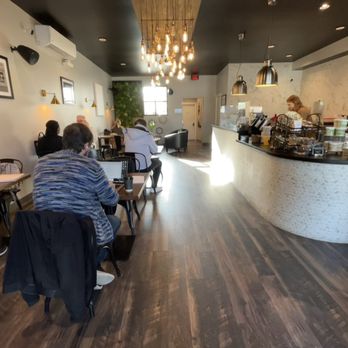 Three Sisters Coffee & Tea - Inside seating - Coffee & Tea Near Me - Burbank, California