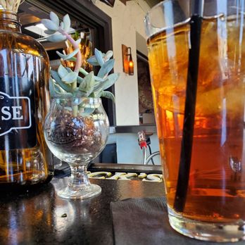 Taphouse Kitchen by Eppig Brewing Co - Chill late lunch at THK - New American Near Me - Scottsdale, Arizona Taphouse Kitchen by Eppig Brewing Co - Chill late lunch at THK - New American Near Me - Scottsdale, Arizona