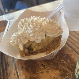 Banana cream pie