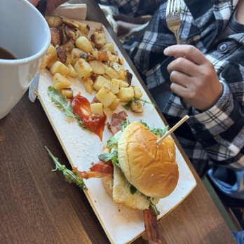First Watch - Elevated egg sandwich - American Near Me - Aurora, Colorado