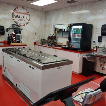 Bruster's Real Ice Cream - Waffle making station - Desserts Near Me - Phoenix, Arizona