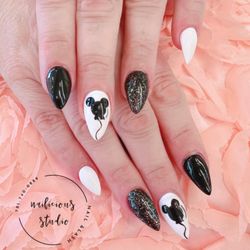 Nailicious studio - Enjoy the beauty of subtle glamour, and let your nails make a statement with their understated charm. Book your appointment today and experi